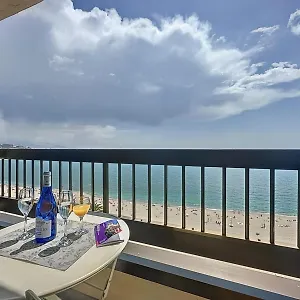 https://malagueta-vistas-al-mar.1costadelsol.com